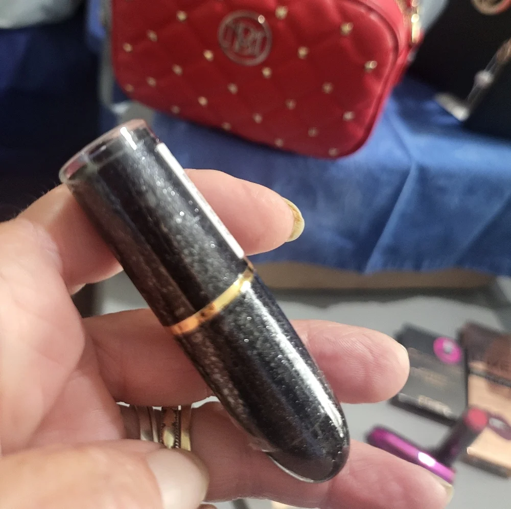 Revolution lip gloss